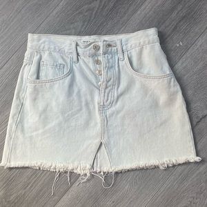 Forever 21 denim mini skirt, light wash NWOT